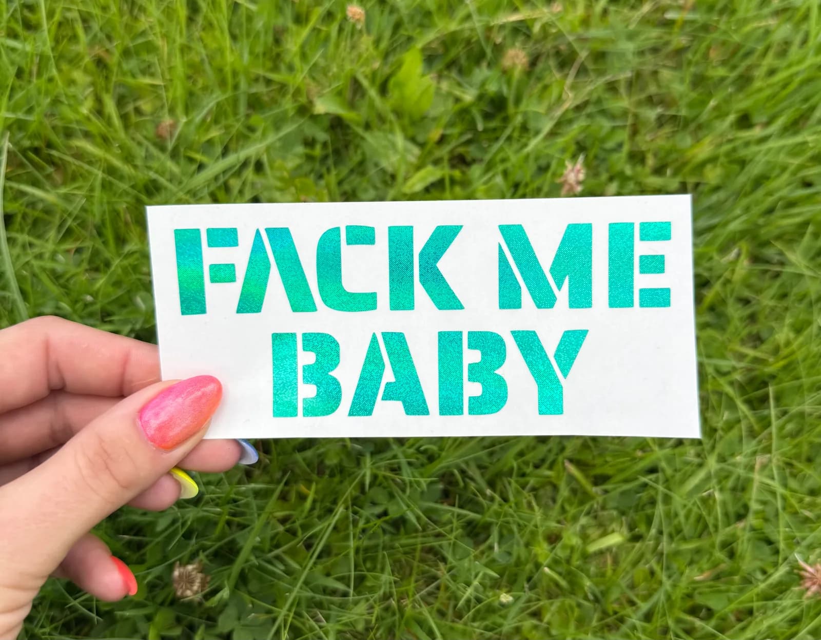 Naklejka brokatowa zielona FACK ME BABY