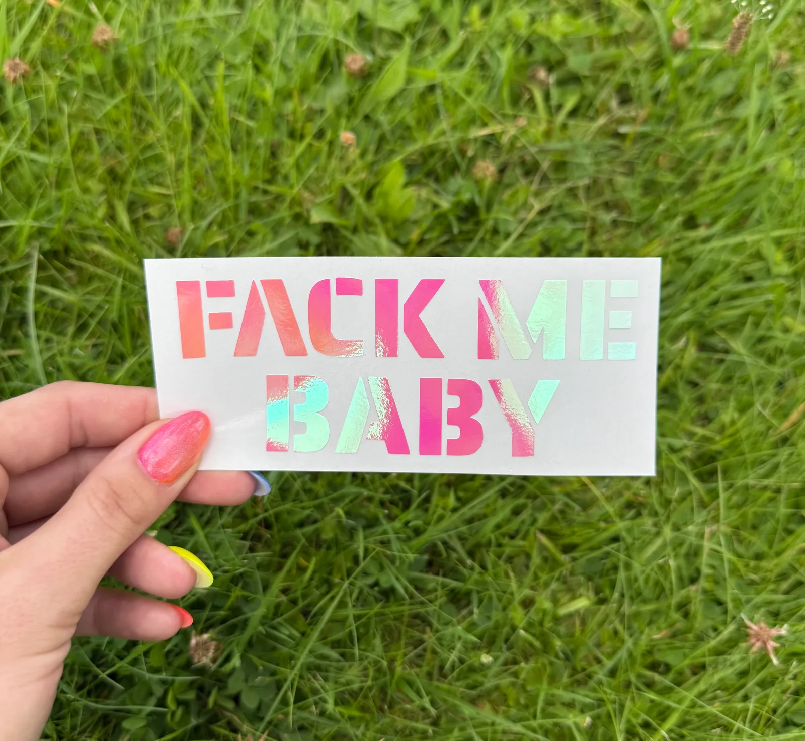 Naklejka holograficzna różowa FACK ME BABY